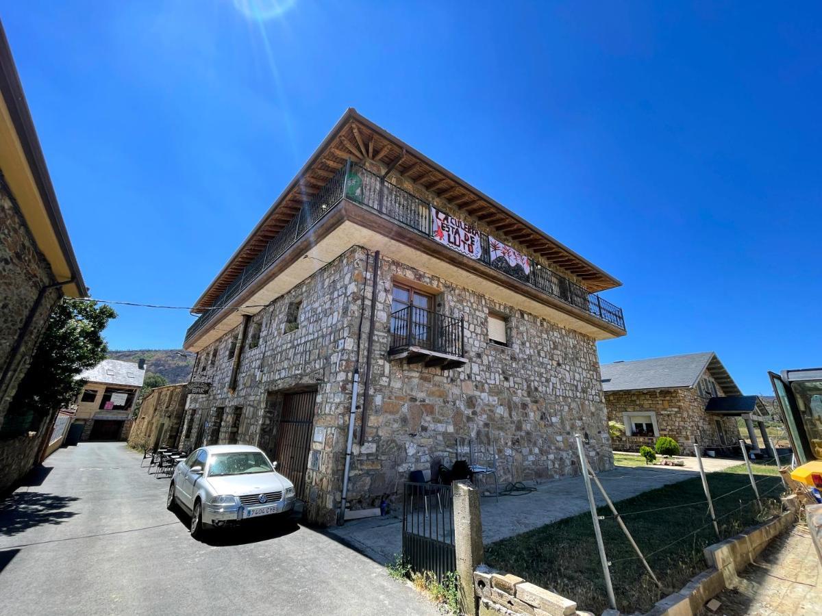 La Guarida De La Lleira Hotel Ferreras de Arriba Exterior foto